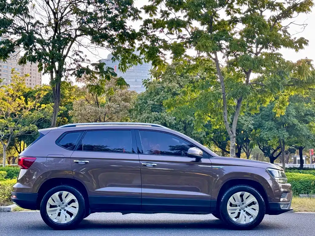 Volkswagen Tharu — миниатюра 4