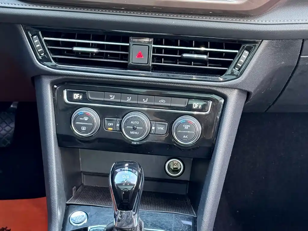 Volkswagen Tharu — миниатюра 13