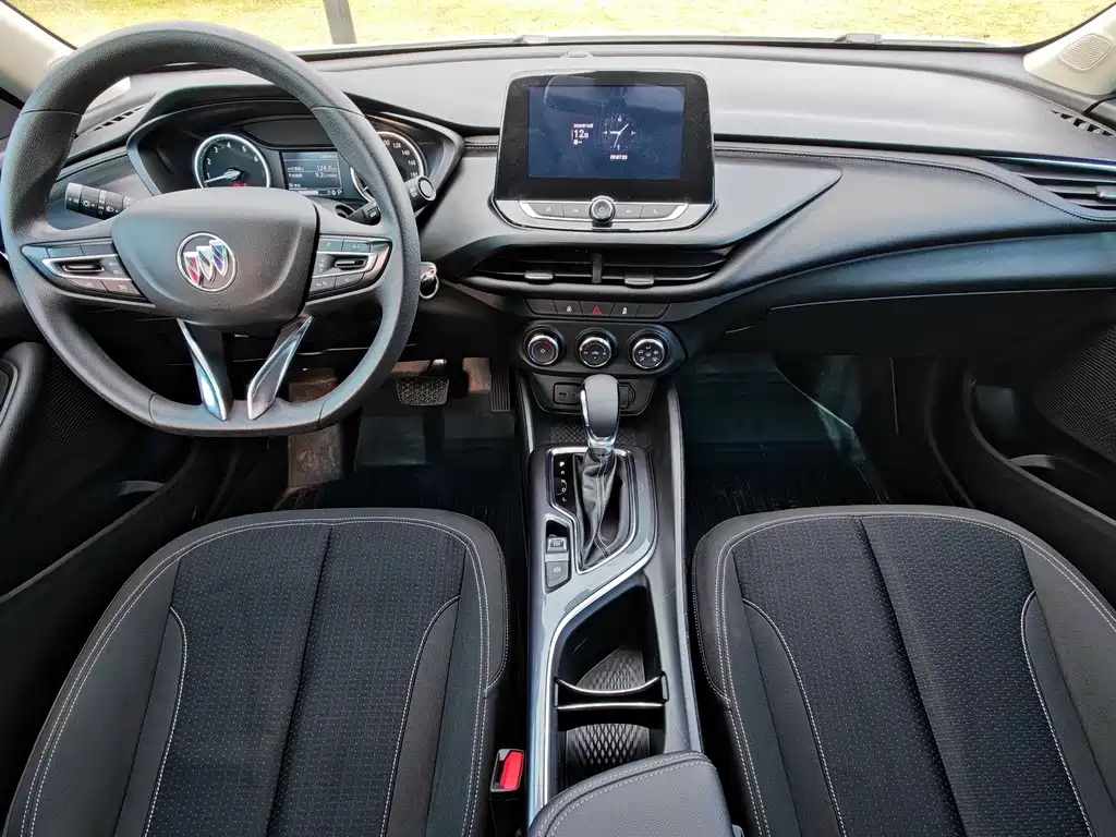 Buick Verano — миниатюра 7