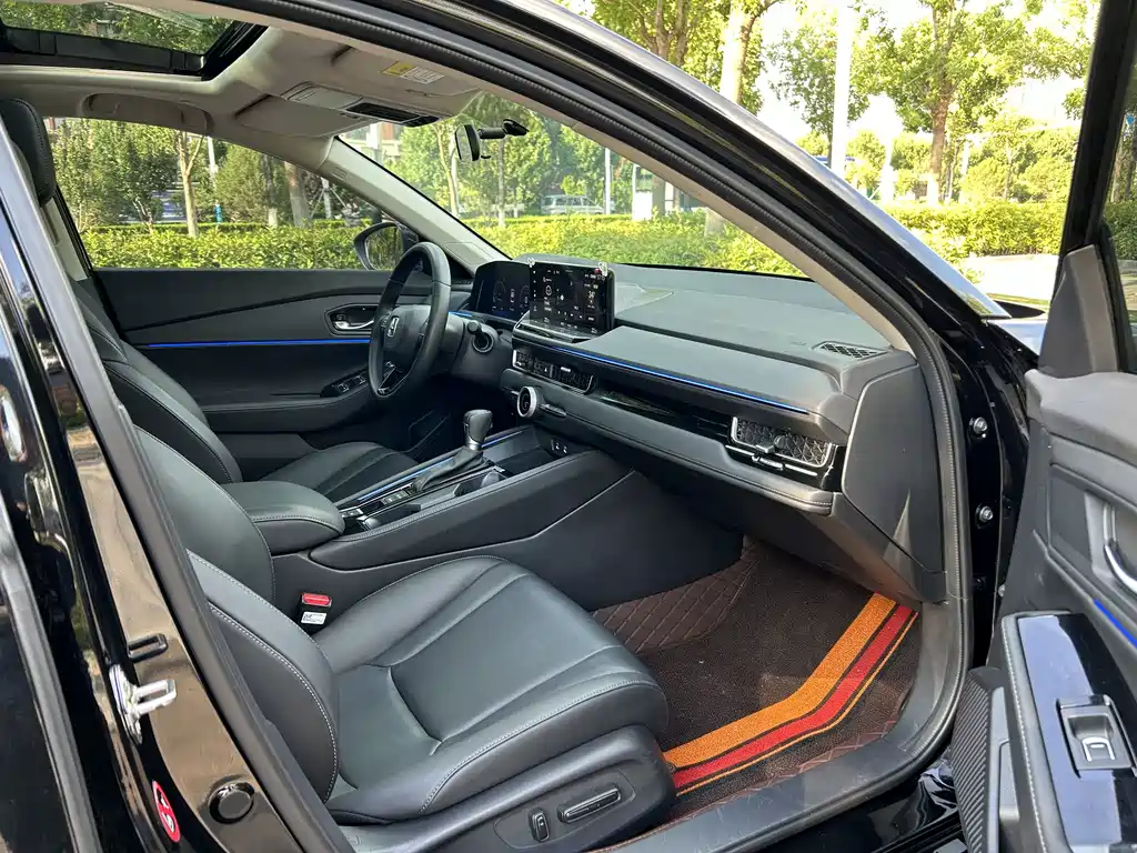 Honda Inspire — миниатюра 10