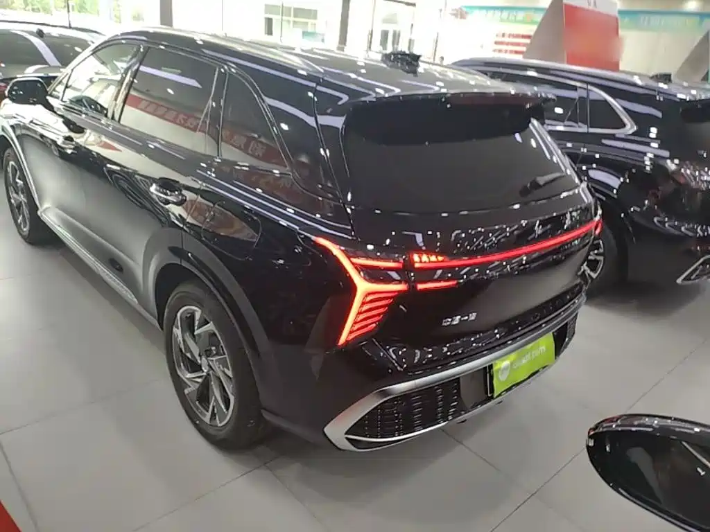 Hongqi HS3 PHEV 2024 115km
