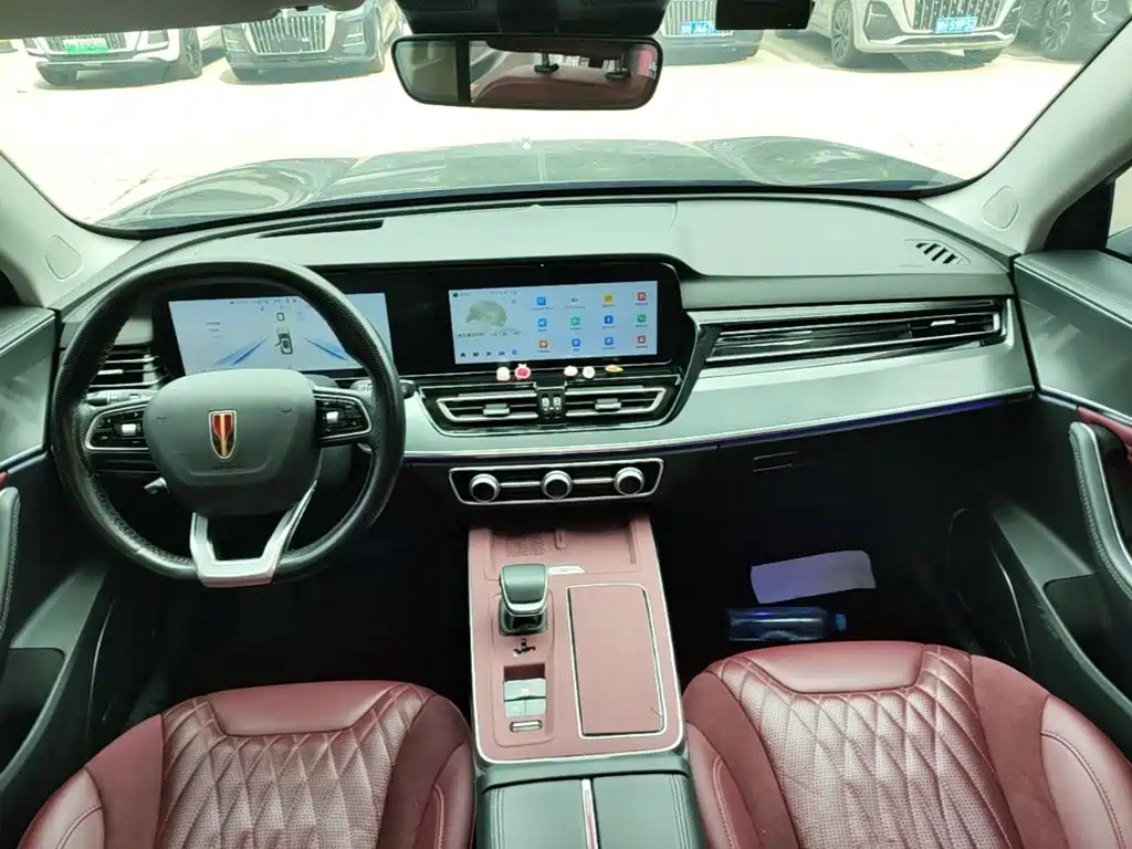 Hongqi HS5 2023 2.0T Pro50