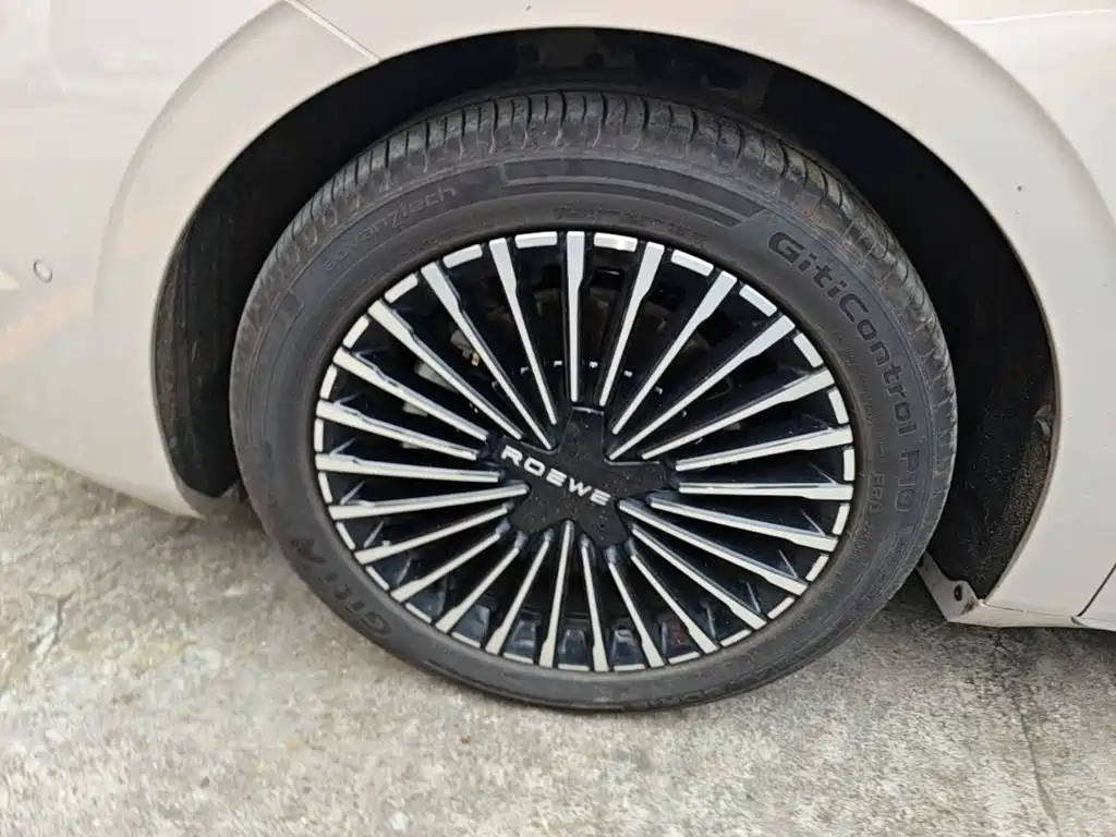 Roewe M7 DMH — миниатюра 23