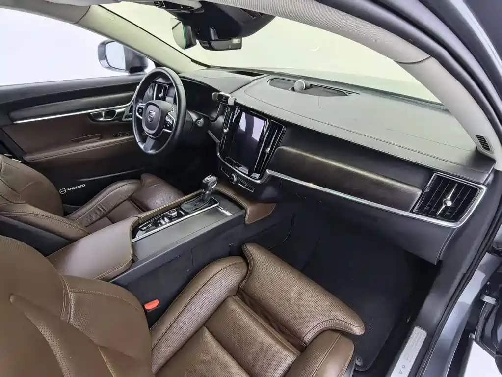 Volvo V90 — миниатюра 7