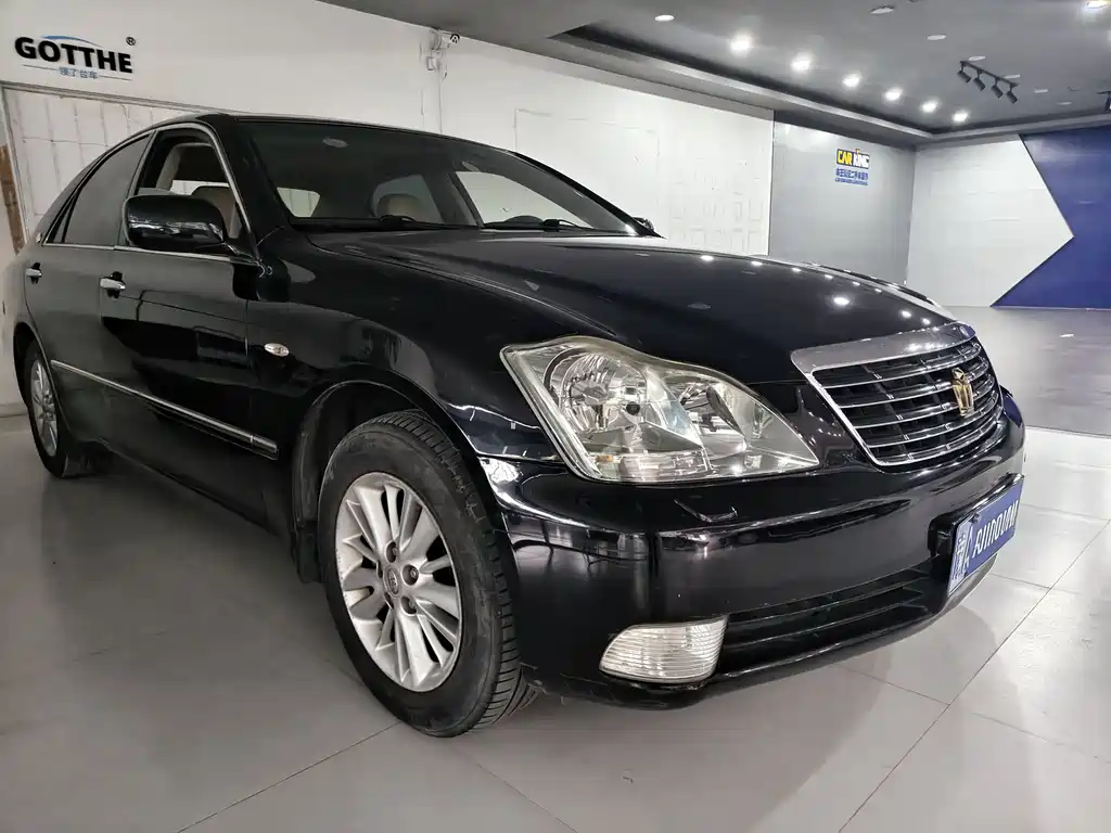 Toyota Crown 2008 2.5L AT