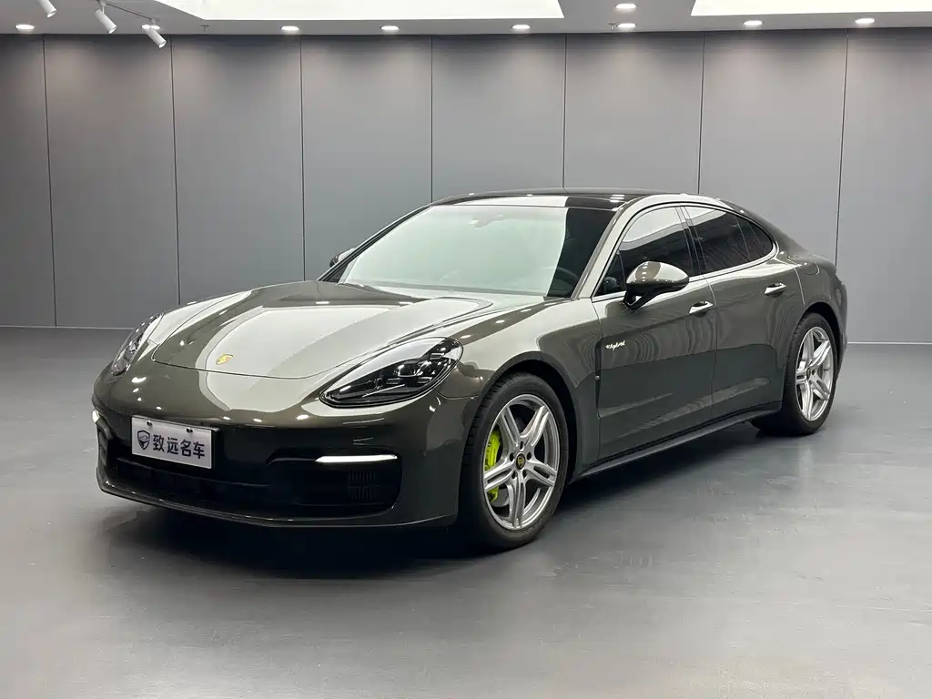 Porsche Panamera Hybrid