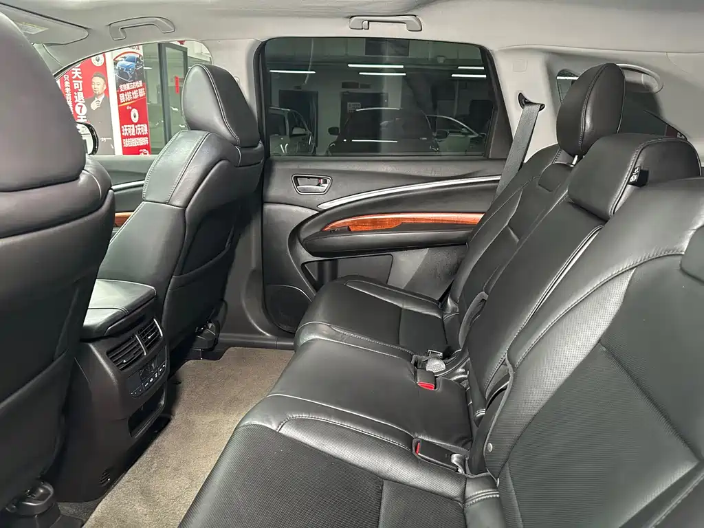 Acura MDX — миниатюра 15