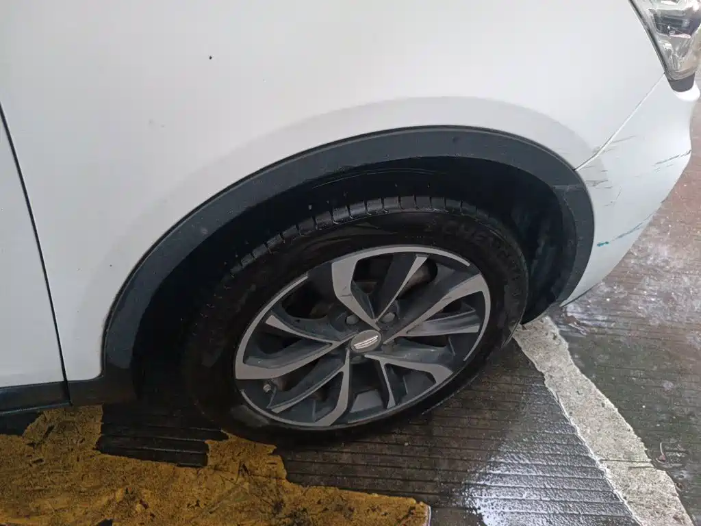Geely Emgrand GS — миниатюра 24