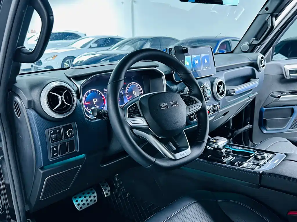 BAIC BJ40 2024 2.0T