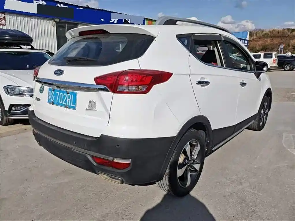 JAC S3 2016 1.5L MT Luxury Premium