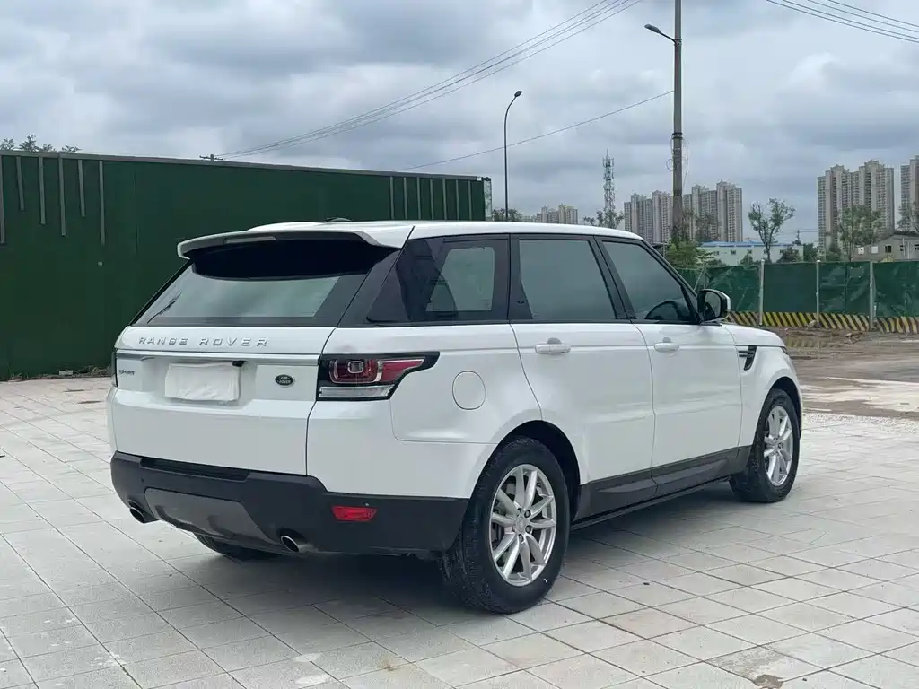 Land Rover Sport — миниатюра 7