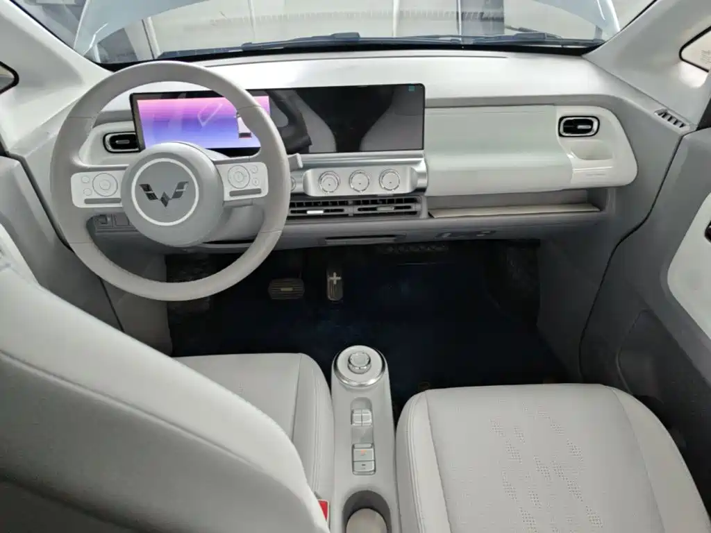 Wuling Air ev 2023 мест