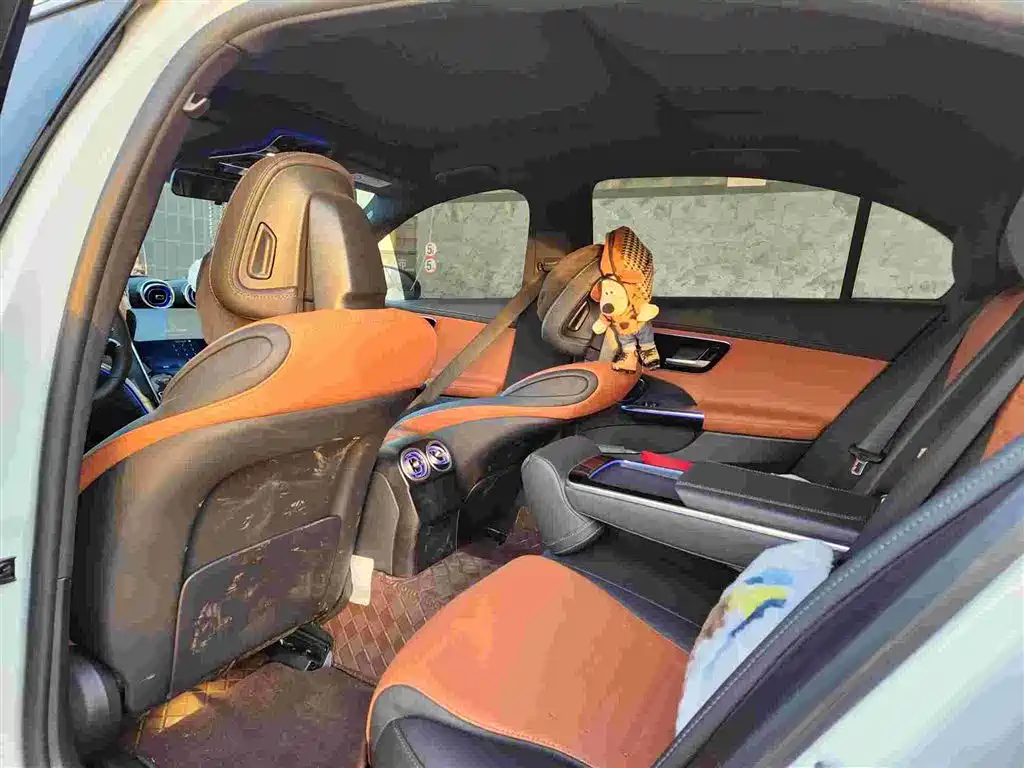 Mercedes-Benz C-Class C 2025 C 260 L Sport