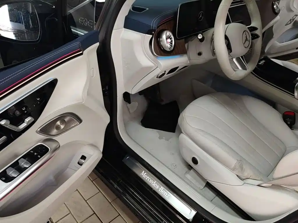 Mercedes-Benz EQE — миниатюра 16
