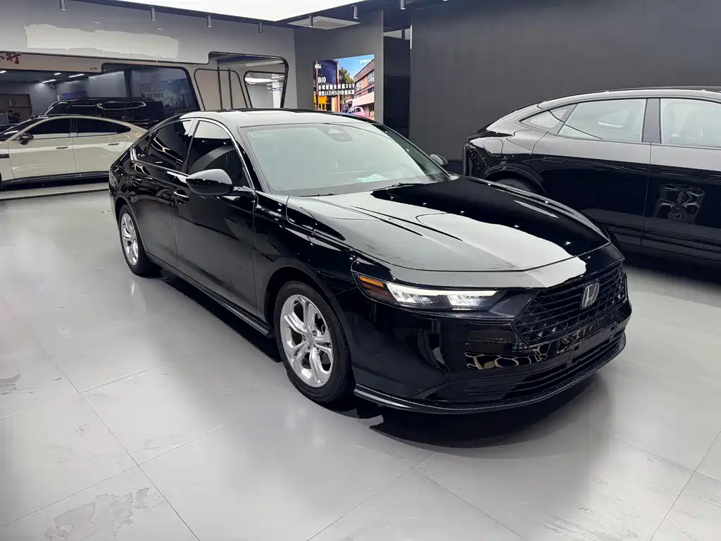 Honda Accord 2023 260TURBO Smart