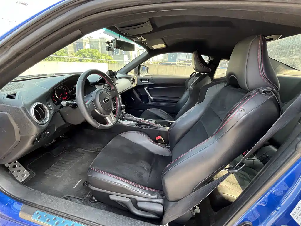Subaru BRZ — миниатюра 5