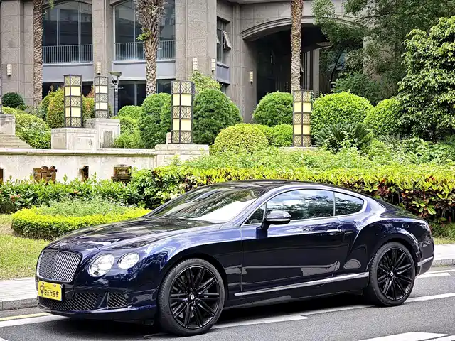 2014 Bentley Continental