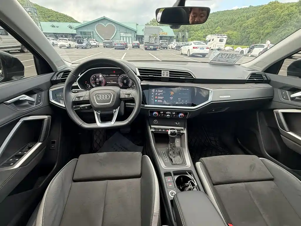 Audi Q3 — миниатюра 12
