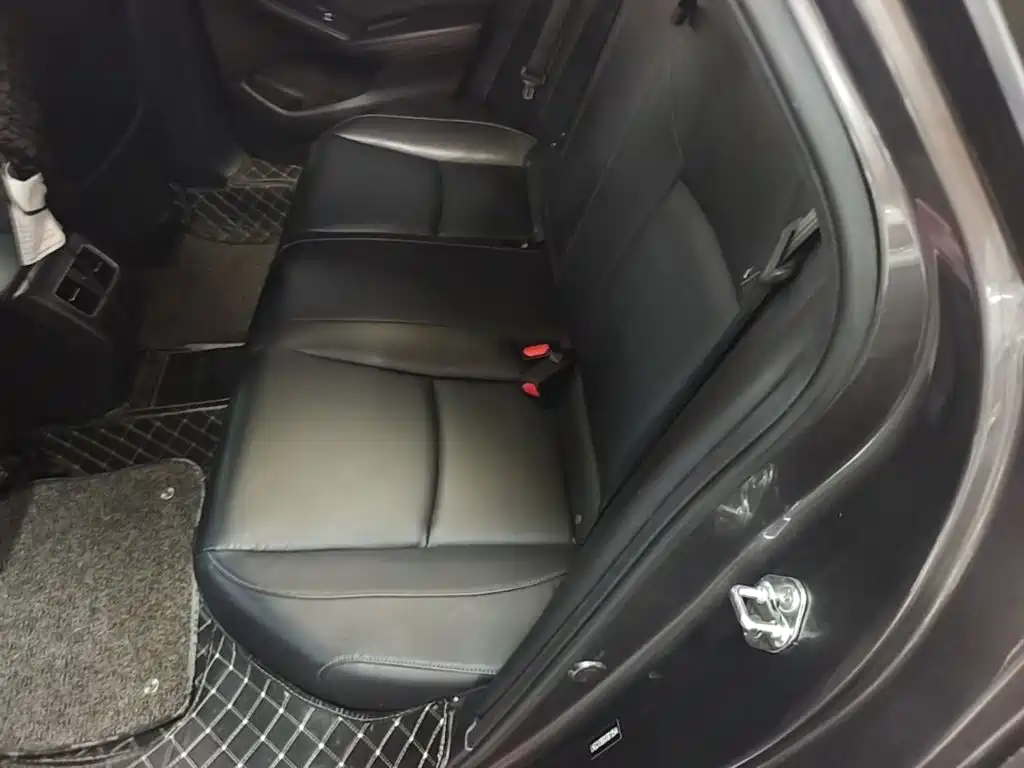 Honda Accord — миниатюра 17