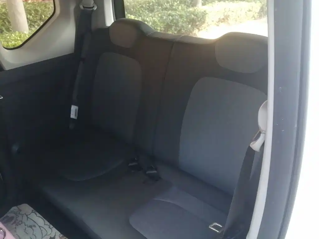 Wuling MINIEV — миниатюра 17