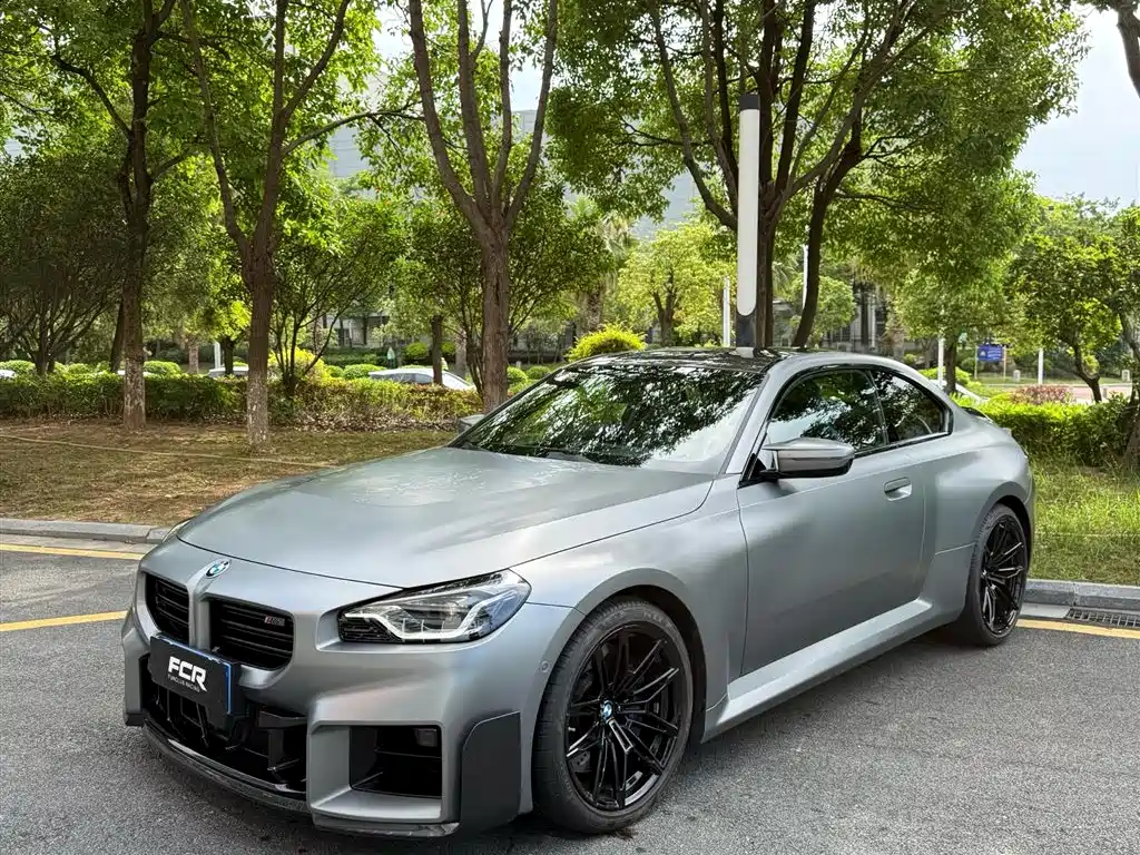 BMW M2 2025
