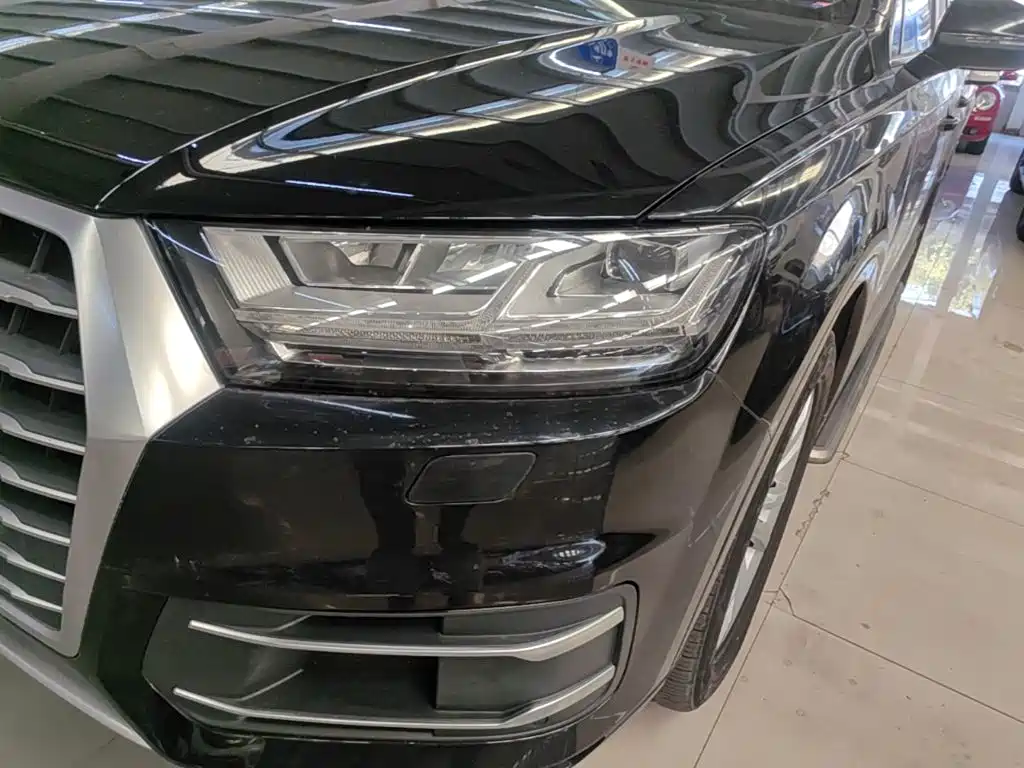 Audi Q7 — миниатюра 24