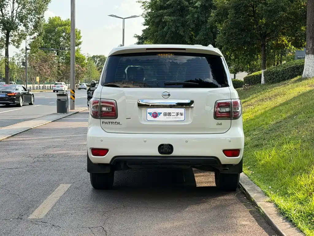 Nissan Patrol 2018 4.0L