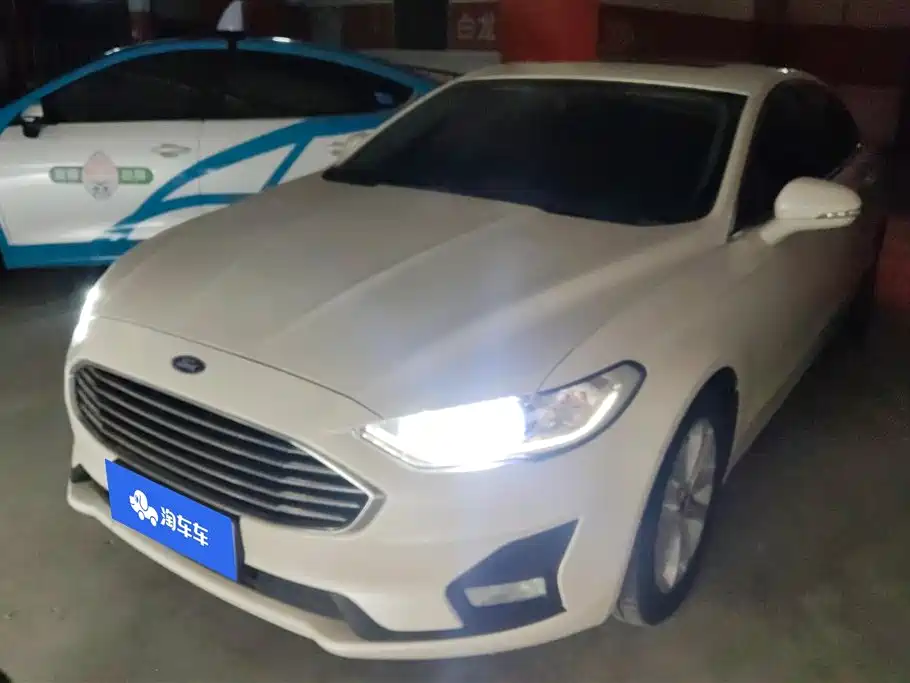 Ford Mondeo 2021
