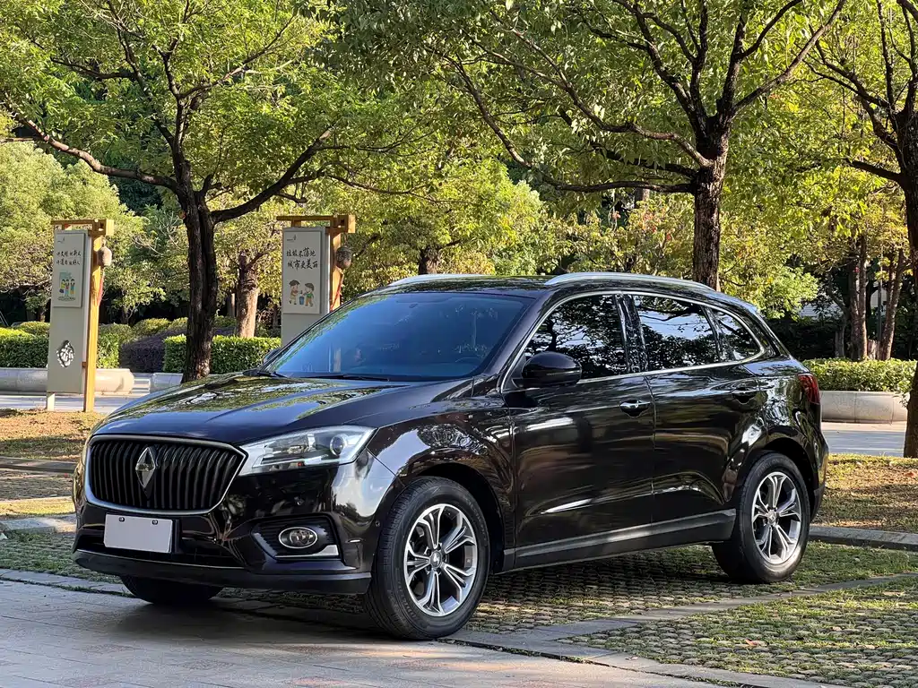 Borgward BX7 2019