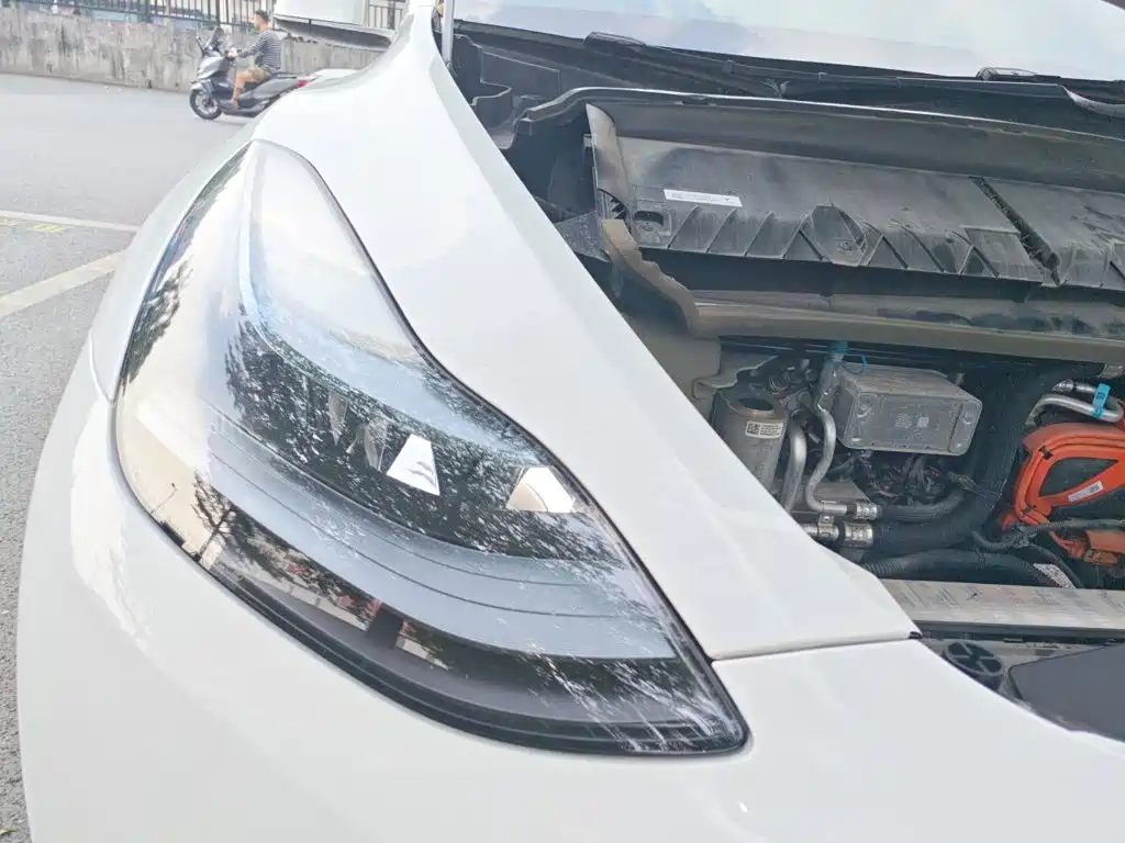 Tesla Model Y — фотографии объявления, Фото 8