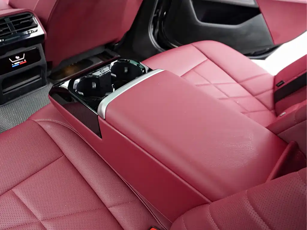 BMW 5 Series — миниатюра 16