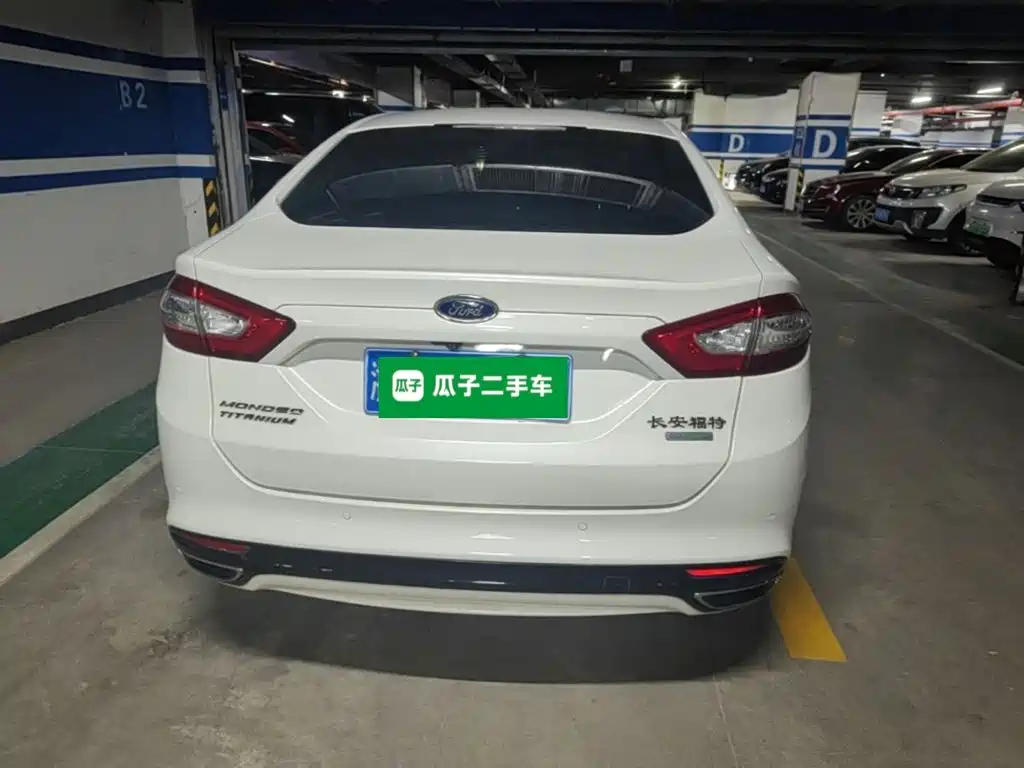 Ford Mondeo — миниатюра 6