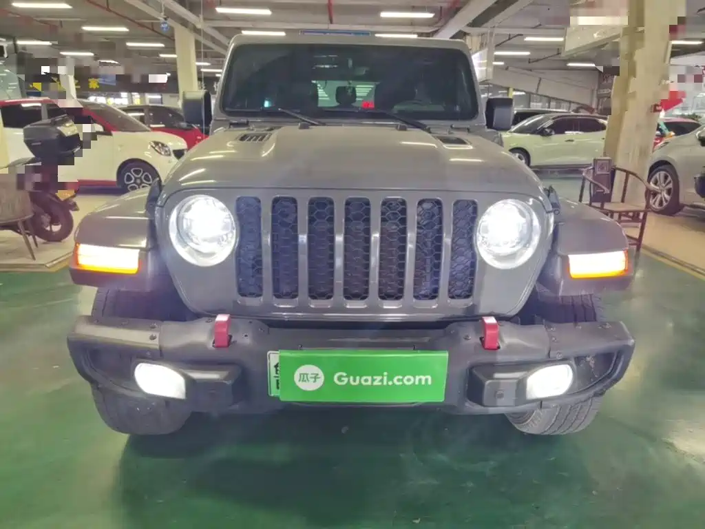 Jeep Wrangler PHEV — миниатюра 3
