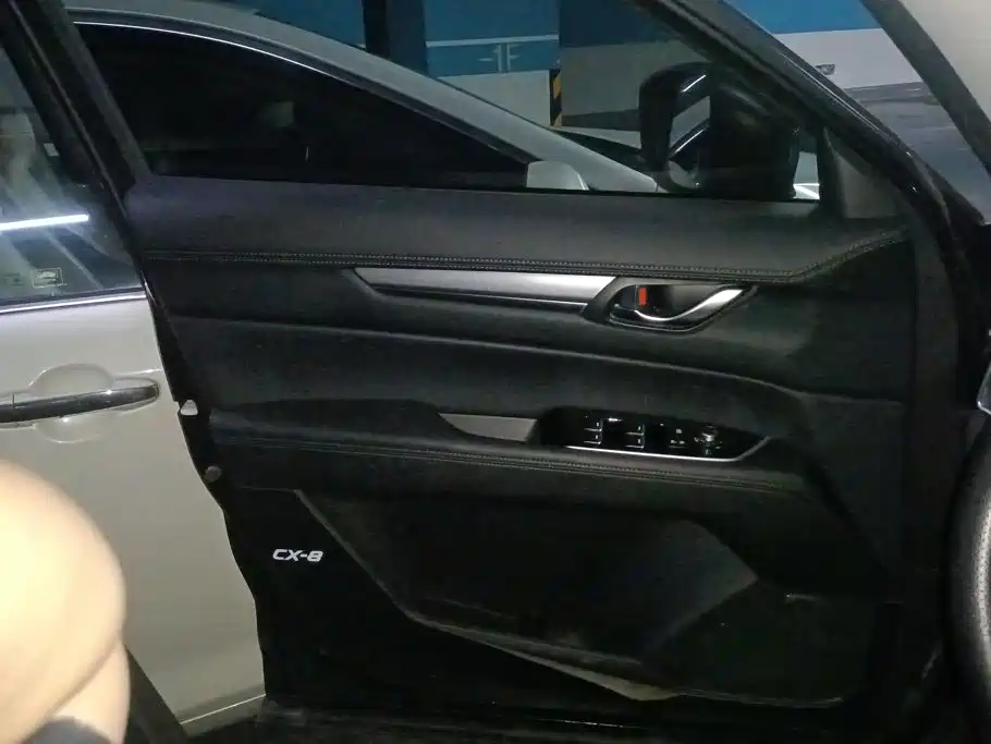 Mazda CX-8 — миниатюра 7