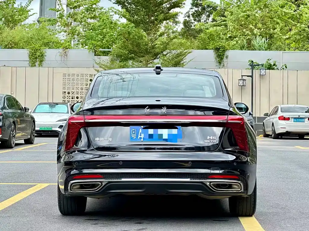 Hongqi Hongqi H5 — миниатюра 5