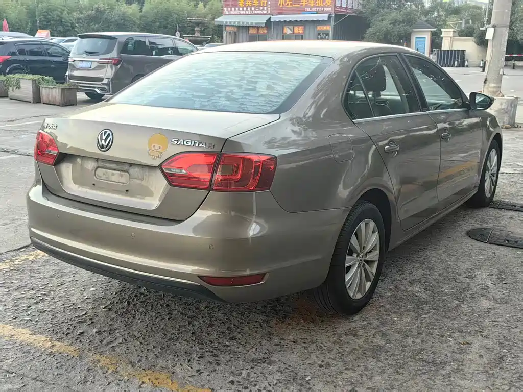 Volkswagen Sagitar — миниатюра 10