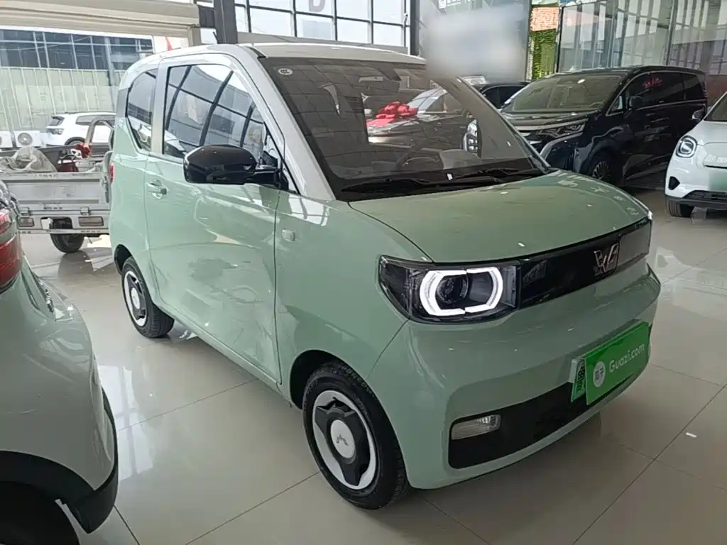 Wuling MINIEV — миниатюра 4
