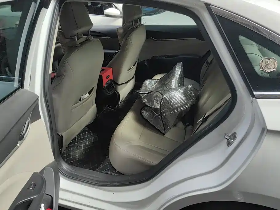Buick Excelle — миниатюра 11