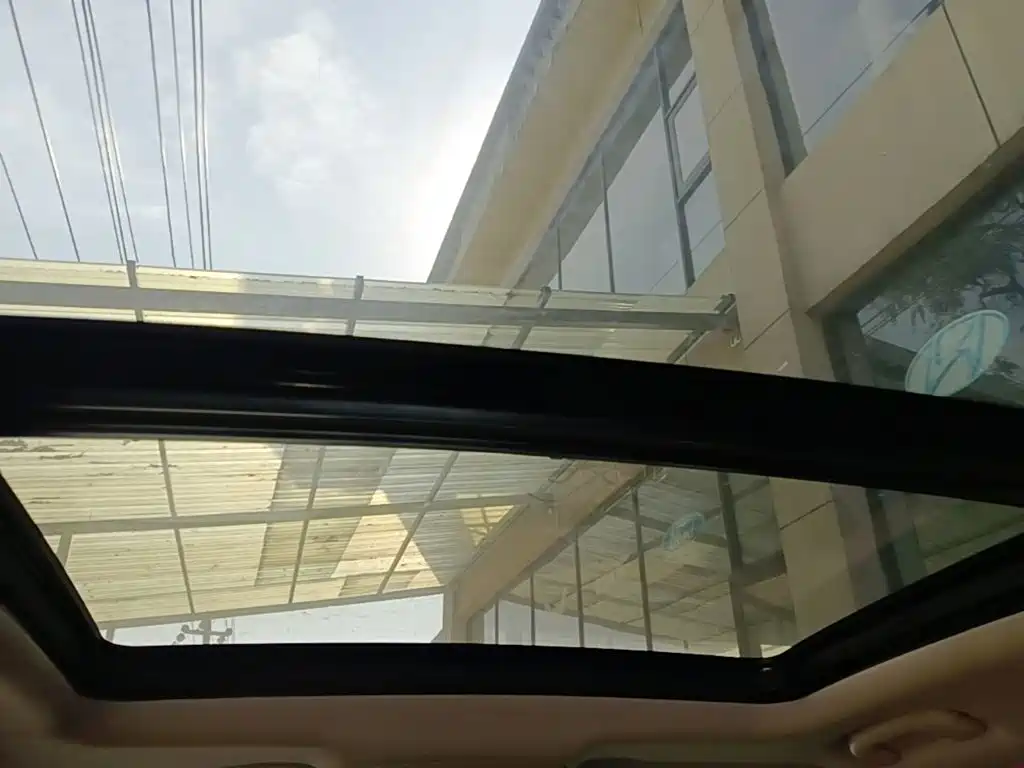 Buick Envision Plus — миниатюра 18
