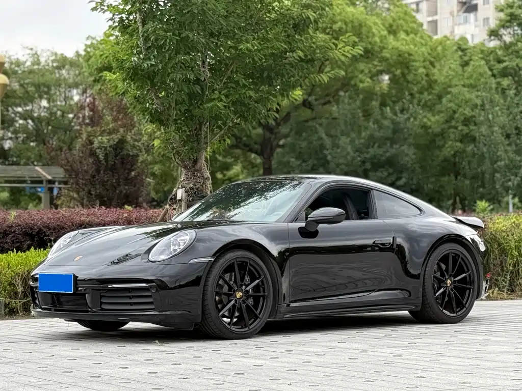 Porsche 911 2023 Carrera 3.0T