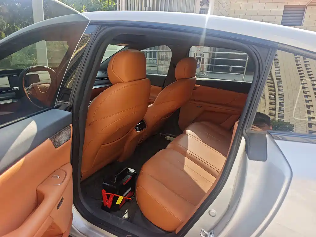 Dongfeng eπ007 2025 565 Max