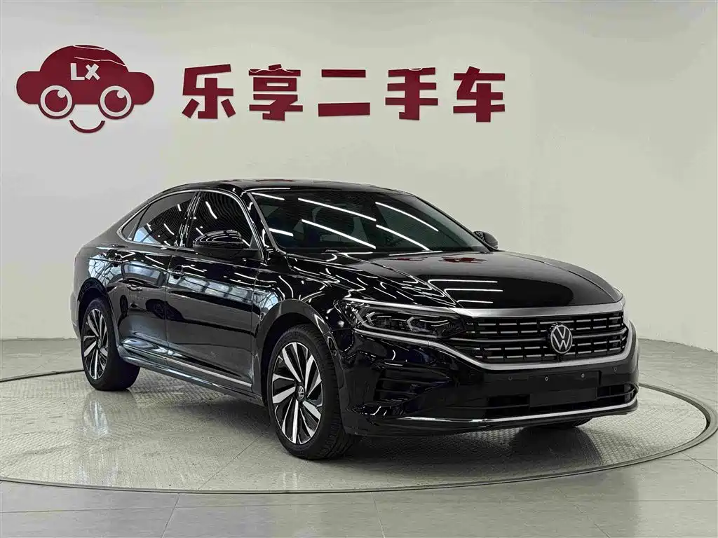 Volkswagen Passat 2022 380TSI Flagship