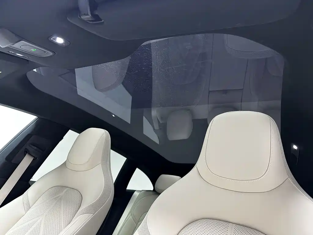NIO ET5T — миниатюра 17