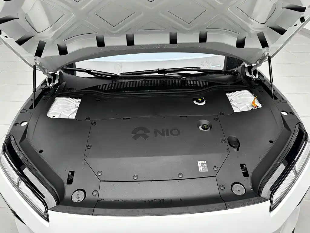 NIO ET5T — миниатюра 14