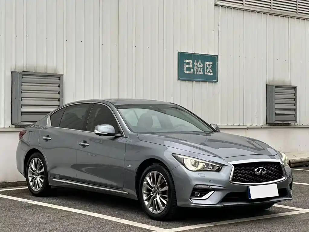 Infiniti Q50L — миниатюра 3