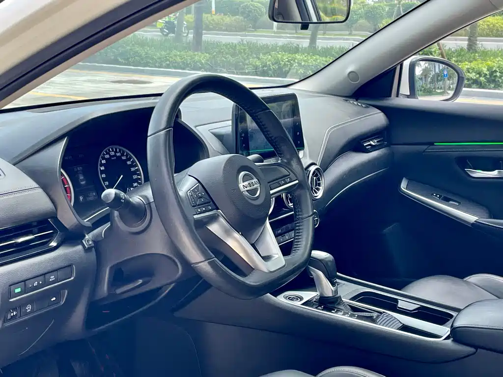 Nissan Sylphy 2021 1.6L XL CVT Enjoy