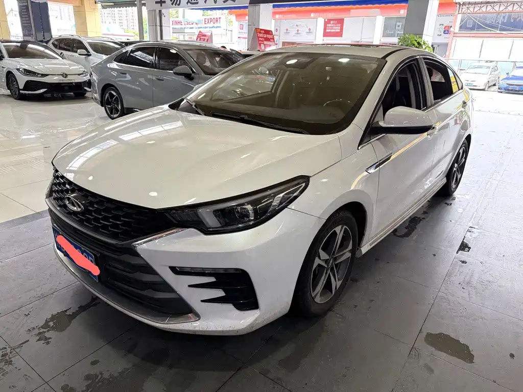 Chery Arrizo 5 PLUS