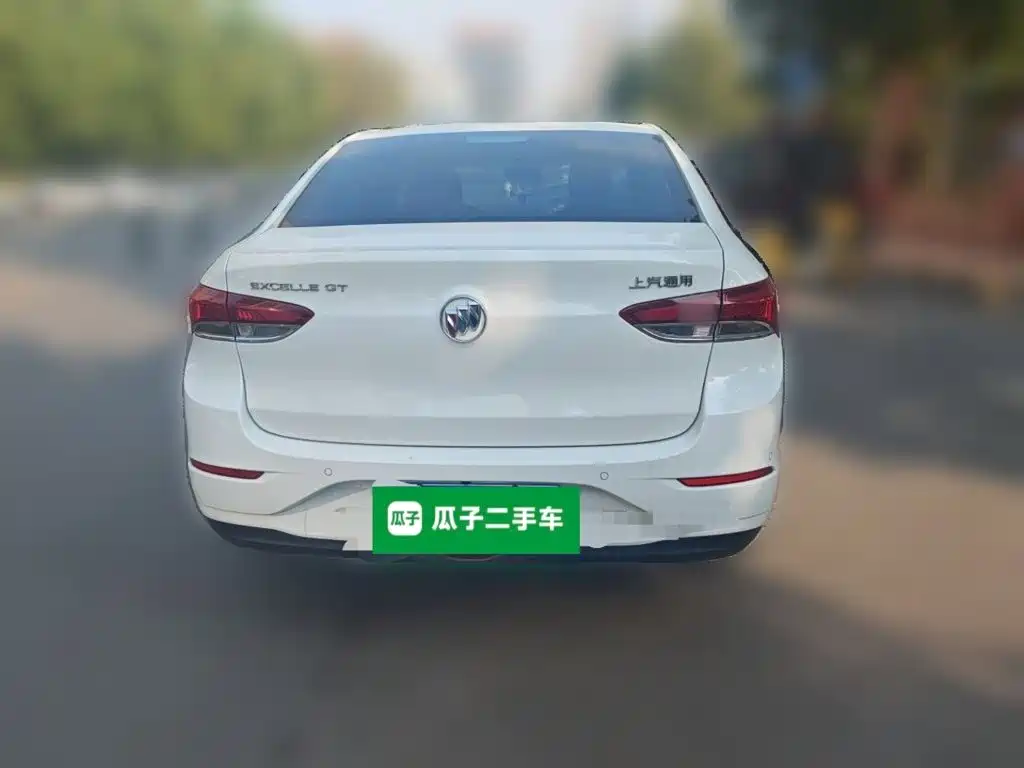 Buick Excelle — миниатюра 5