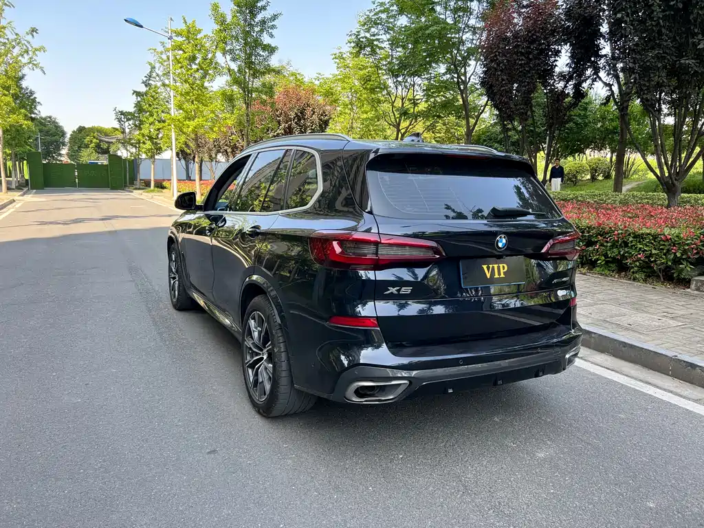 BMW X5 2020 xDrive40i M Sport
