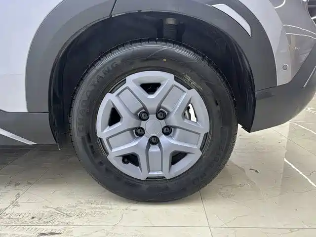 BYD Yuan UP — миниатюра 18